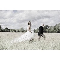 eyephoto   Wedding Photographer Nottingham 1076018 Image 0